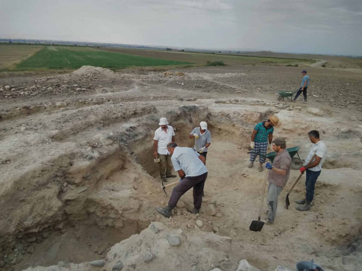 CAMNES's tweet photo. The #GaRKAP project goes on: excavating the chamber tomb.
#garkap2019 https://t.co/QdhSjkz2gI