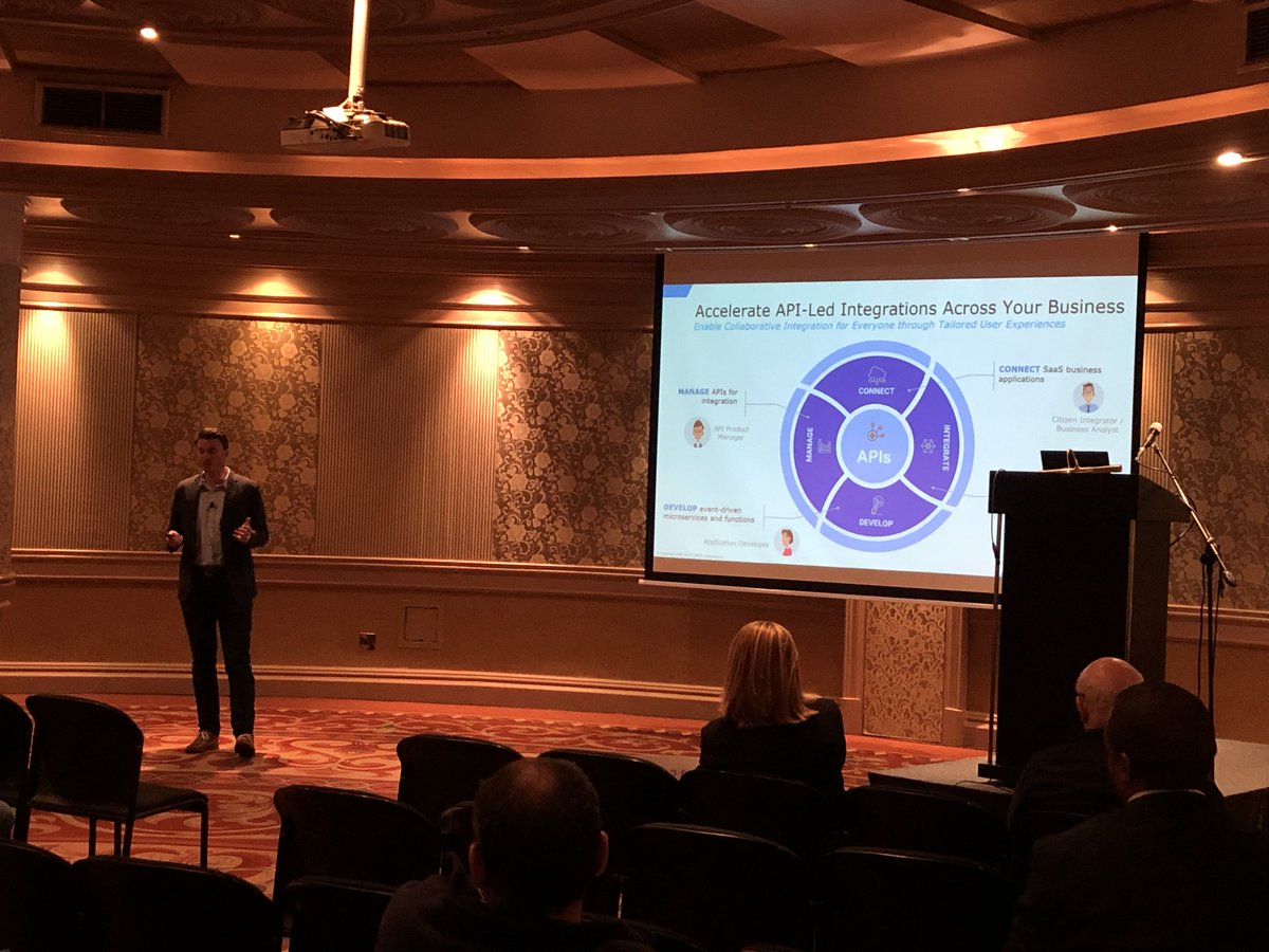 DavidSweenor's tweet image. A nice discussion on how to Accelerate API Led Integration from @derekbirdsong at #TechSoft @TIBCO Innovation Day . #Donuts