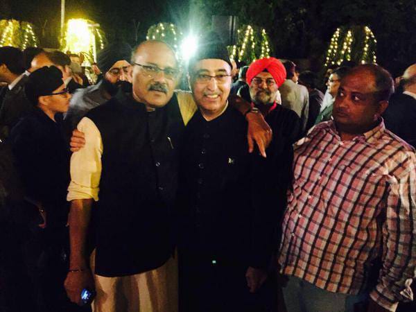 AnkurSingh's tweet photo. Kaanp kahe rahe ho @ShekharGupta? https://t.co/a7WPN9gBYJ