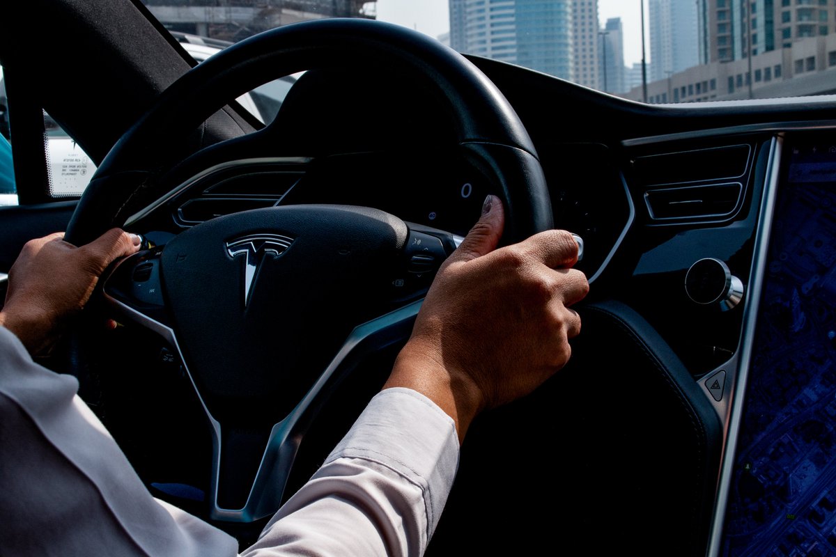 Eid Al-Adha is all about family, why waste time driving? Let us do that for you!
#Eid #EidALAdha #EidMubarak #EidVibes #TeslaHubun #TeslaModels #Tesla #TeslaMotors #ElectricCars #Love #LoveDrivesUs #TeslaLife #MyDXB #InstaGood #PhotoOfTheDay #dxb.