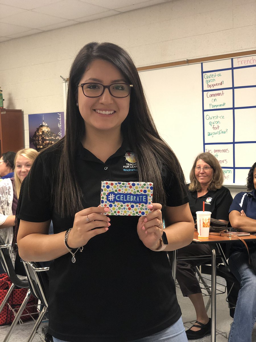 PrincipalTisby's tweet photo. Who doesn’t like winning gift cards?! #weareAldine #newElaTeks #703isLit https://t.co/UtMLq5xWvQ