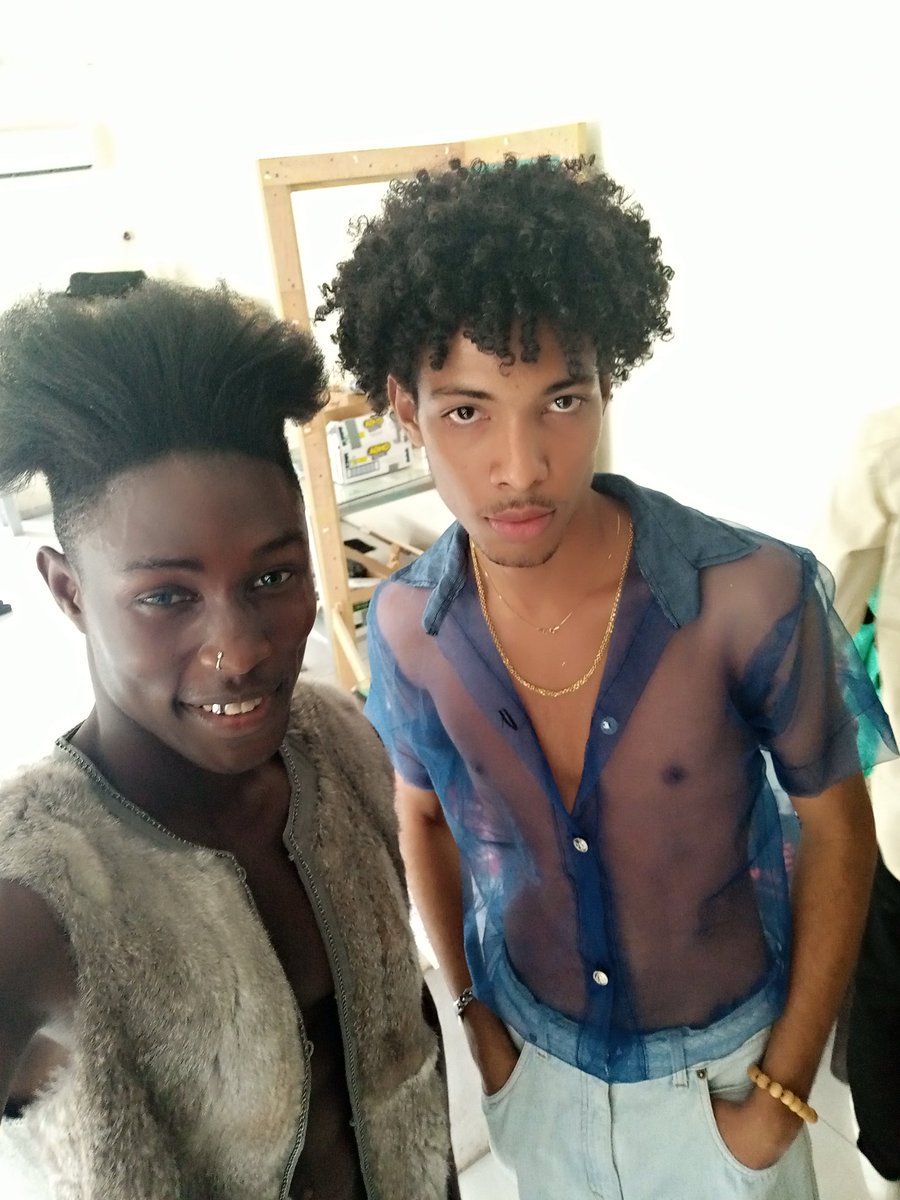 badmusidol's tweet photo. @TigerBeerUS #tigerbeer #wardrobecheck #fittings #malemodels #face #brand #Fashionista https://t.co/c1IFCYRKHV