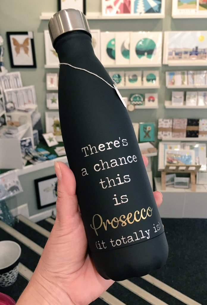ourhandmadecoll's tweet photo. It's #NationalProseccoDay so get those corks popping!🥂🥂 #ProseccoDay
#proseccooclock #proseccotime #handpaintedglasses #waterbottles #useandreuse #handmadeisbest #womeninbiz #shopsmall #shoplocal #indieretail #leeds #yorkshire #grandarcade #justacard #justsupportsmall #UKCraft https://t.co/NeQYnfJb7o