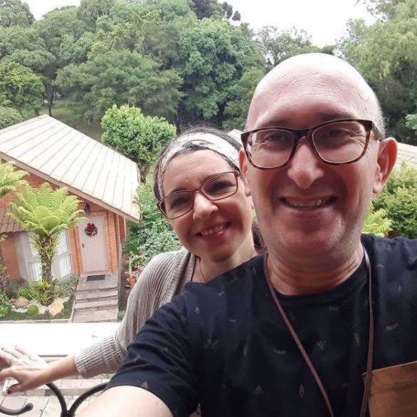 oDaviSilva's tweet photo. O amor é como uma pequena planta que vai crescendo até se tornar forte. Você está cultivando o amor na vida das pessoas que ama? Se não! Hoje é um bom dia pra começar, vá em frente!!
@gerci_guedes_silva https://t.co/cQUhuRYa7l