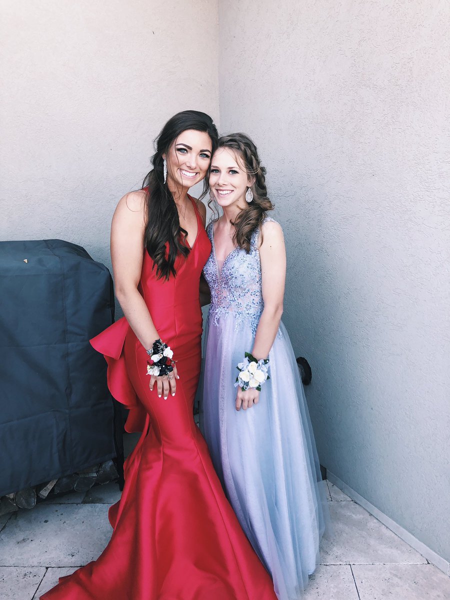 EckGabby's tweet photo. happy birthday ANNA thanks for hanging w me all summer long couldn’t have done this season w/out you. can’t wait to celebrate 💗🤩 https://t.co/Hyc4xN291K