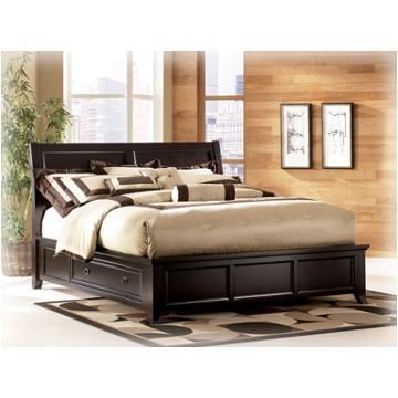 HomeLivingFurn's tweet photo. Making a King Size Bed Work in a Tight Space (hey, it could be possible): https://t.co/y6712u4nzg #homedesign #furniture #kingbed https://t.co/z0BOqLpRmD