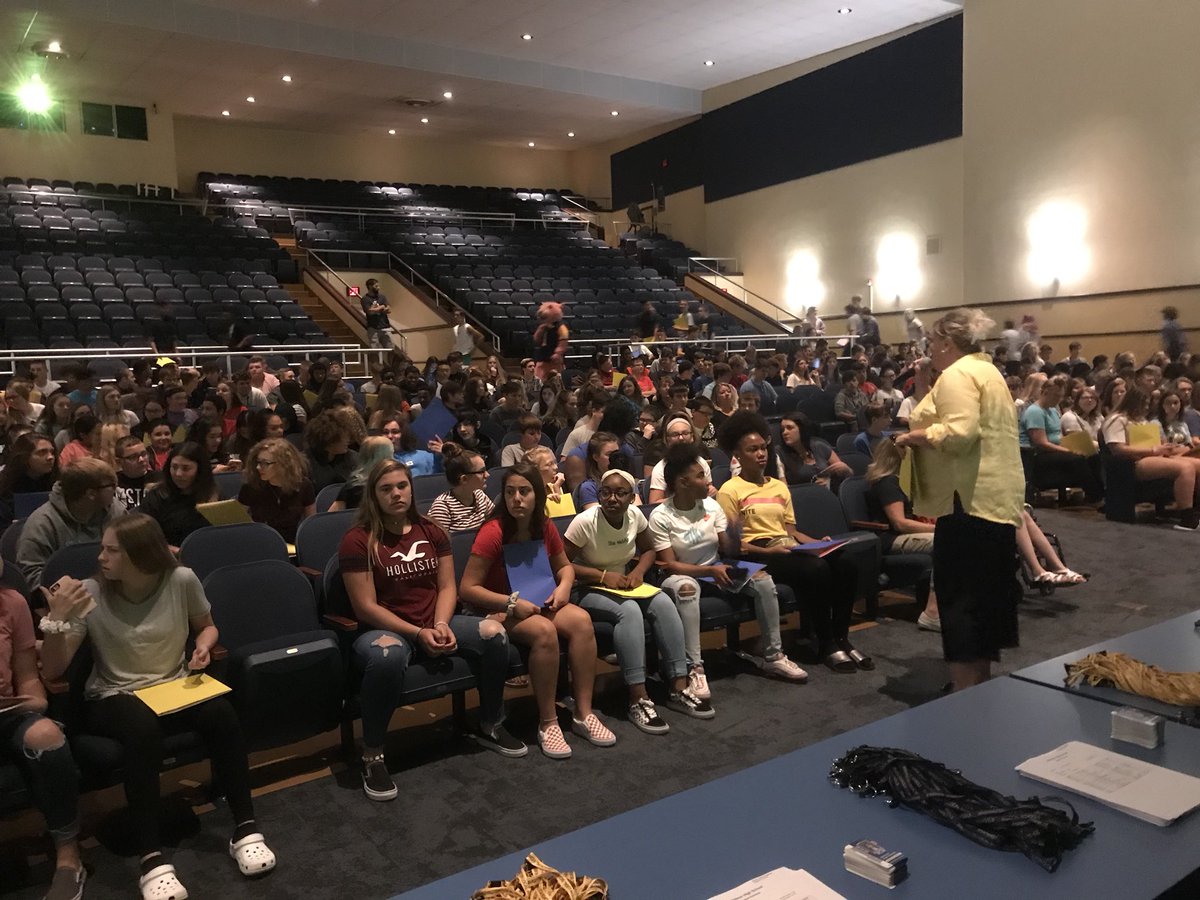 WLS4Kids's tweet photo. #FroshFest is underway at @Whitmer_HS Its always exciting to welcome our new students into the building. https://t.co/BN7eKK92FR