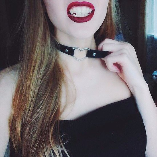 Чокер из натуральной кожи в наличии в Шоу-руме Бурлеск

Цена 𝟭𝟯𝟱𝟬₽
⠀
Приходите! Адрес: Белгород, ул. Победы, 147 ТЦ Меркурий (это рядом с Белэкспоцентром), 2й этаж, 29 отдел (дверь с красными крыльями)
Чтобы купить из другого города - свяжитесь любым удобным способом!