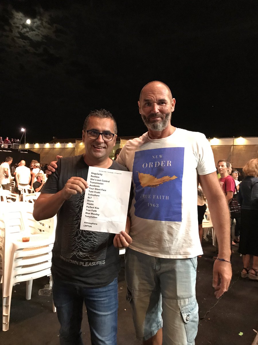 mamomo's tweet photo. Algunos fans de New Order
.
12 de agosto en el 57 Festival de la Porta Ferrada que se celebra en Sant Feliu de Guíxols (Girona).
@neworder #neworderspain #neworderfans #mamomoneworder https://t.co/Q2CbJTr9bi