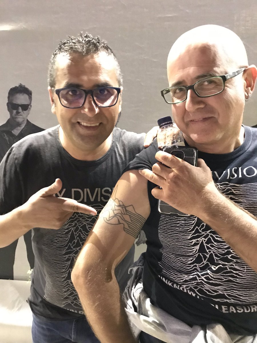 mamomo's tweet photo. Algunos fans de New Order
.
12 de agosto en el 57 Festival de la Porta Ferrada que se celebra en Sant Feliu de Guíxols (Girona).
@neworder #neworderspain #neworderfans #mamomoneworder https://t.co/Q2CbJTr9bi