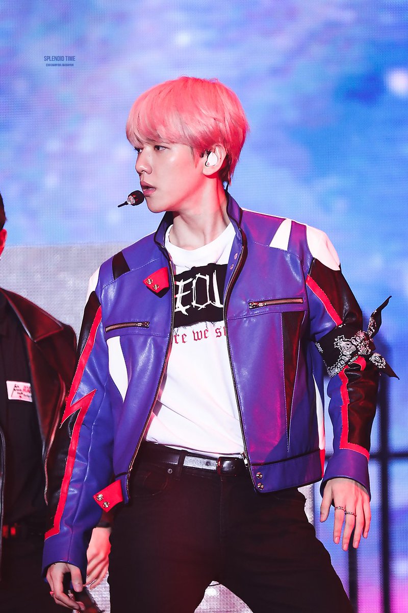 오빠...🚨 190811 EXplOration in HK #Baekhyun #백현 #ベクヒョン