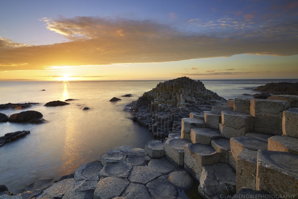 Shifty_Bouffant's tweet photo. Sunset over The Giant's Causeway. A beautiful place and also where Bob Holness invented the TV game show Blockbusters...fact...probably.
#giantscauseway #countyantrim #northernireland #sunset #antrimcoast #photography #travelphotography  #travelphotographer #canon #discoverNI https://t.co/KFXesv9NJn
