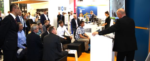 VDMAonline's tweet photo. #EMO2019 @EMO_Hannover #VDMATechnologieForum Eugen Becker & Markus Reimers von #DIATEST treibt ihre Mission #AutomatischesMessen in CNC Maschinen am 18.9.2019 um 14.00 Uhr auf die Bühne. Wieso fasziniert sie diese Mission überhaupt? #BleibDran https://t.co/AFjaThNyHj https://t.co/ruAgI0Sm5y