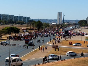 Ver imagem no Twitter