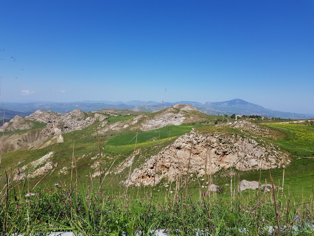 FedesMood's tweet photo. Magna Via Francigena (Sicilia)__Cammino da Palermo ad Agrigento 🎒 (apr 2018)
-Percorso da Sutera a Grotte

#magnaviafrancigena #sicilia #camminoinsicilia #pilgrimage #backpacking #hiking #adventure #nature #landscape https://t.co/9mG9WFIZcu