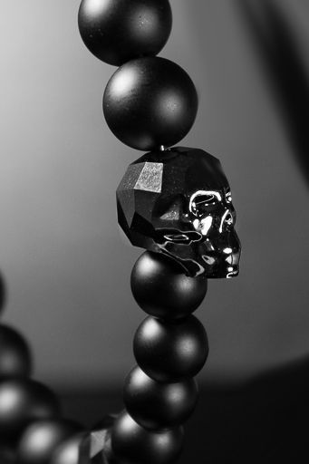 AAONYX_Dimitri's tweet photo. "The Crystal Skull" is a gorgeous Swarovski Crystal that perfectly complements the matte black Onyx.  This was a custom piece fashioned off our classic Skull Lava Bracelet.  The sharp edges of the skull offer a great contrast to the smooth round black beads. https://t.co/uSbz4reMnz