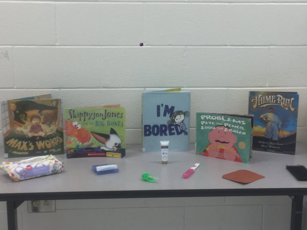 It’s almost time for some Hands On Writing w/the new ELA curriculum #reIGNITEJoCo ! Who will be crowned our Verb Boxing Champion this year?