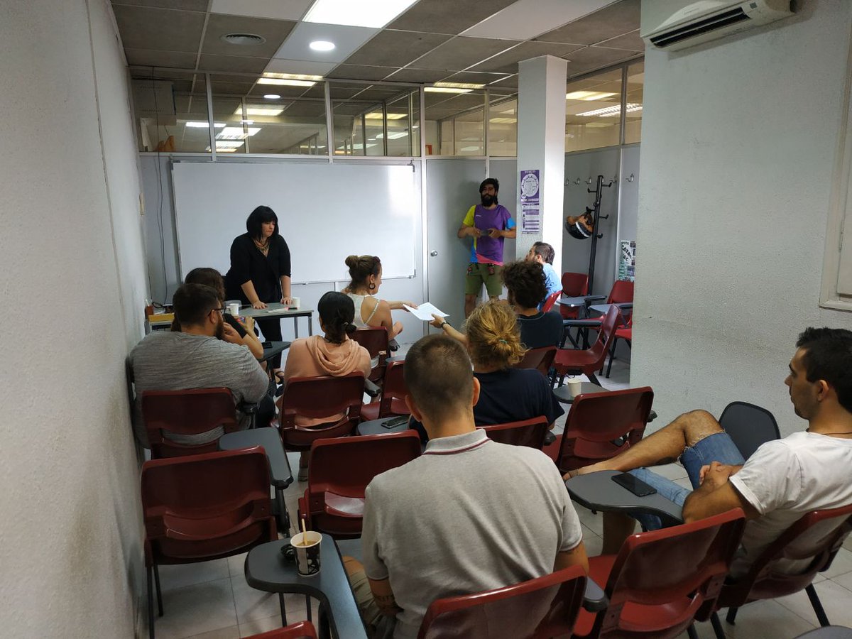 MensakasApp's tweet photo. 🗣 Ayer asistimos a una formación sindical impartida por la IAC. Aprovechamos la mañana para conocer de primera mano las actividades y reglamentos que se llevan a cabo dentro de cada sindicato que forma la intersindical. 📄 https://t.co/GApOnY3P62