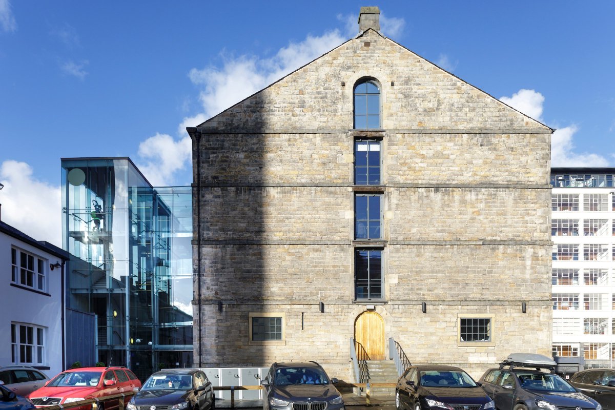 MaxFordhamLLP's tweet photo. IT COULD BE YOU!
Have you got what it takes to use #BeautifulEngineering to tackle the #ClimateEmergency?
We are looking for #buildingservices #engineers (4-8 years' experience) to join our #Manchester office.
More information here: https://t.co/YN2WqgMhjn
@BSRIALtd @CIBSE https://t.co/lvmDzzGnE9