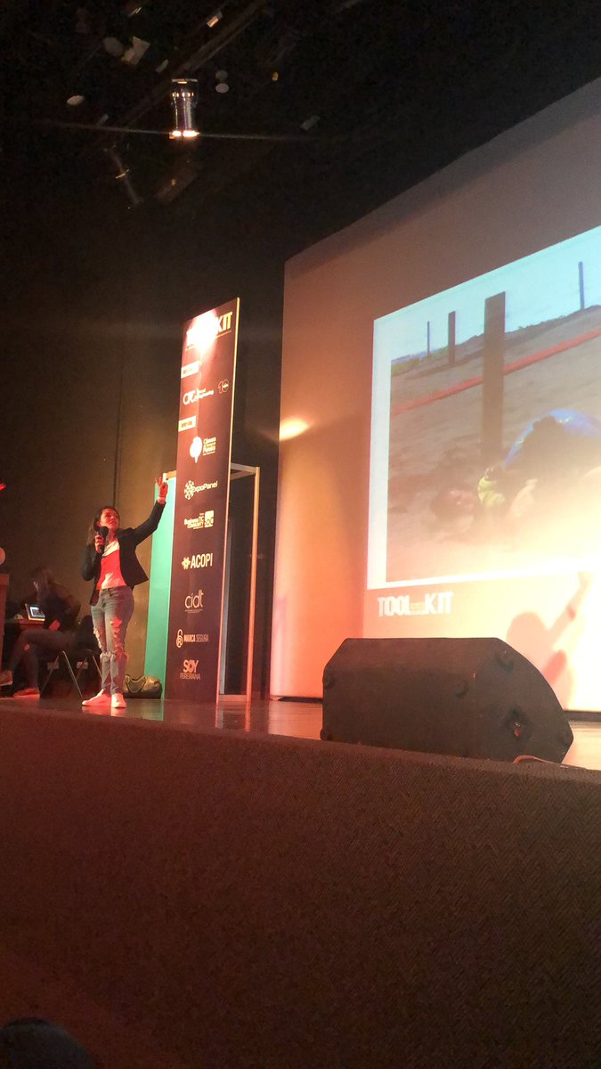 cpcagencia's tweet photo. @VanessaposadaT da inicio a #ToolKitTalks https://t.co/0V5wrf0u9f