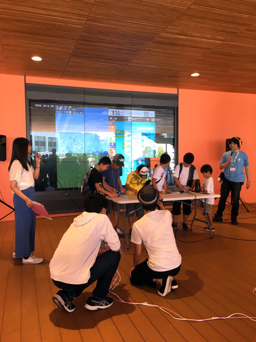 CoderDojoHikari's tweet photo. 8/10(土)は、徳山駅前図書館で開催された #クリエイティブキッズキャンプ に「#マインクラフト でプログラミングにチャレンジしてみよう」と「#DICECODE であそんでみよう」を担当しました。
たくさんのご参加ありがとうございました。
https://t.co/nQmjSCDrTt
#CoderDojo #山口県 #周南市 https://t.co/a40VV8yKz4