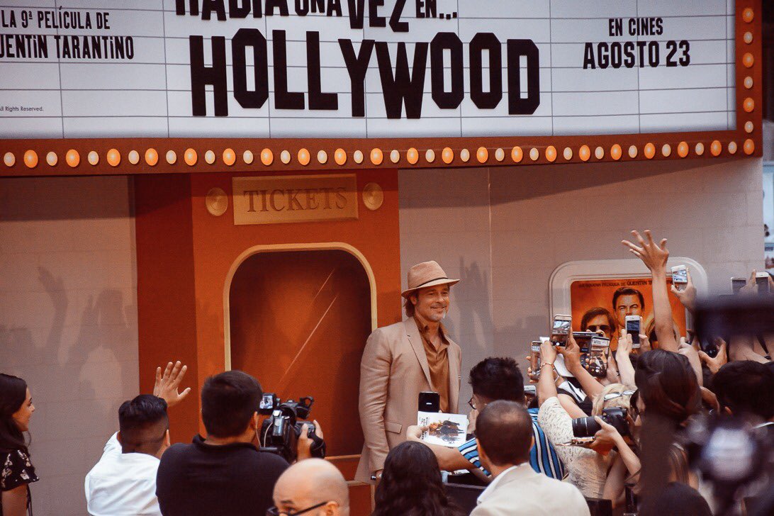 indierocks's tweet photo. Estos fueron algunos detalles de lo que vivimos en la alfombra roja de #HabíaUnaVezEnHollywood, con la presencia de #BradPitt 📸 por @bereriveraof https://t.co/IjIElv0MOo