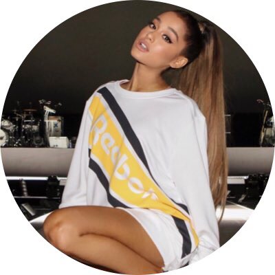 SassyVoodooLove's tweet photo. guess who’s finally back 😂 
like or retweet if you saved https://t.co/Fe75XTZRRt
