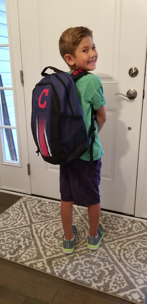 sinko_stacey's tweet photo. Second Grade, here we come!
#BCSFirstDay2019
#firsttweetever
#mamadoesnttweet https://t.co/EUdafU0yoa