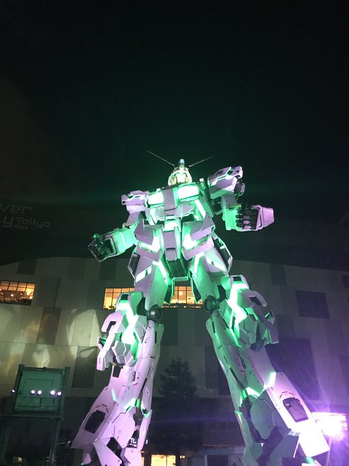 等身大ユニコーンガンダムのtwitterイラスト検索結果 古い順