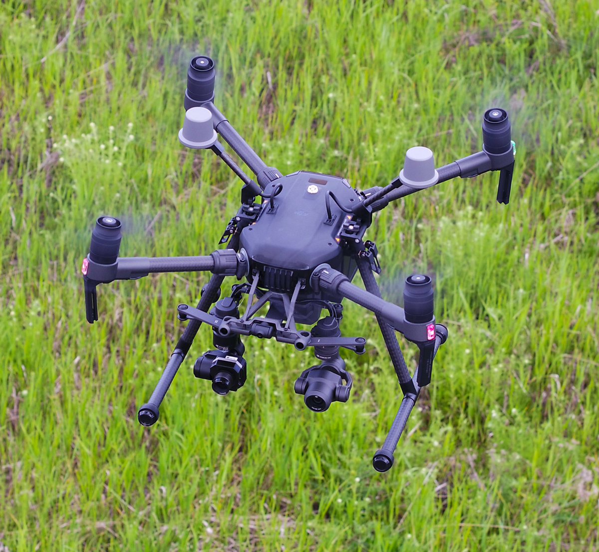 Quadrocopter tweet media