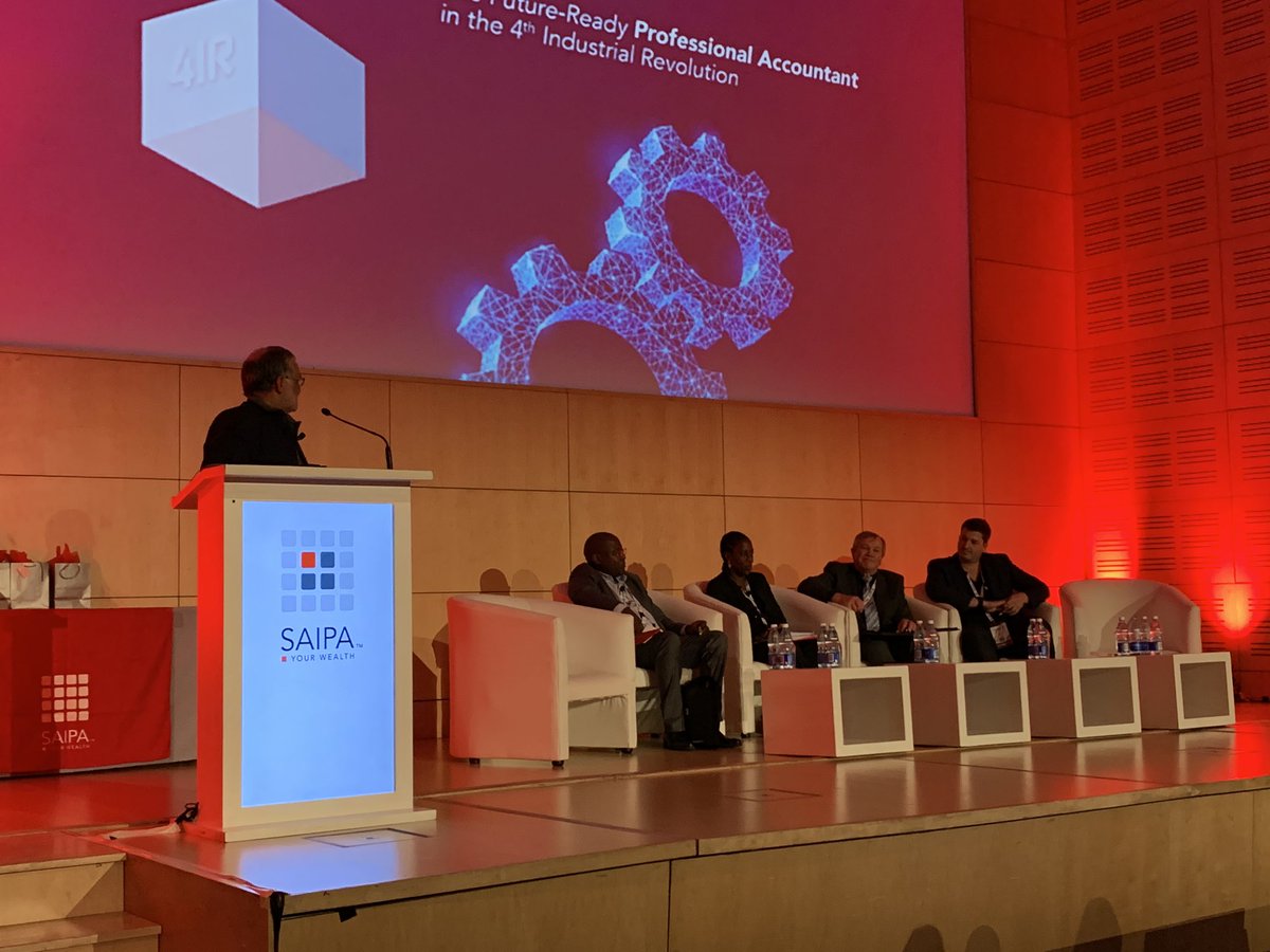 SAIPAcomms's tweet photo. #SAIPAproud #AccountingiNdaba on simplifying #4IR. “All about finding balance.” https://t.co/4l8MTWHV8I