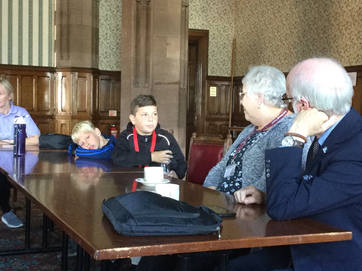 ItLitterally's tweet photo. Group 1, the Community Champions went to meet the Mayor to talk about the issues of our campaign. It was great to get out and spread the word.#FFLA2019 https://t.co/unrPYJtEB9