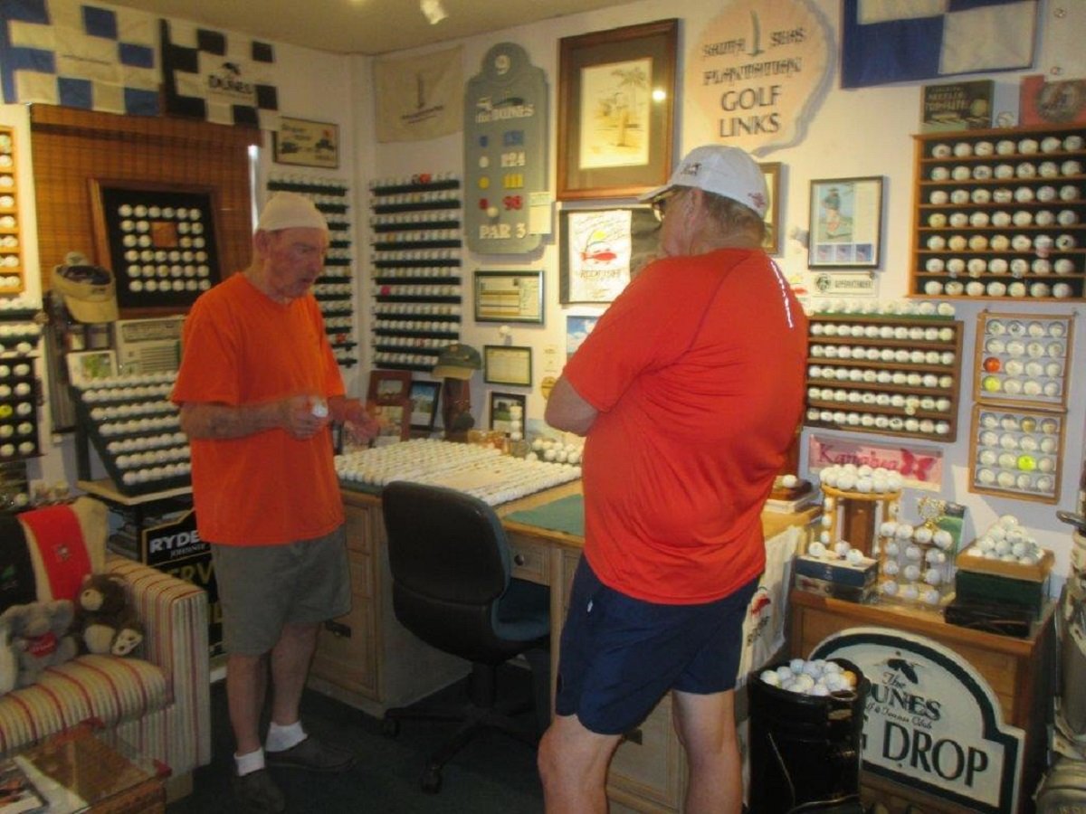 oceansreach's tweet photo. Help Andy help a dear friend! Looking for logo golf balls. Read on for more info!
https://t.co/7eQzgm3fOn
#Sanibel #OceansReach https://t.co/GBarVYPvBj