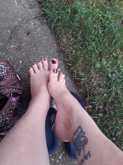 While I have you good and weak, dripping, trembling at the knees...  #send #stroke #send #edge #send<a href="/tag/footfetish"class="tags"><span>#footfetish</span></a><a href="/tag/goddess"class="tags"><span>#goddess</span></a><a href="/tag/stroke"class="tags"><span>#stroke</span></a><a href="/tag/tribute"class="tags"><span>#tribute</span></a><a href="/tag/send"class="tags"><span>#send</span></a><a href="/tag/edge"class="tags"><span>#edge</span></a>