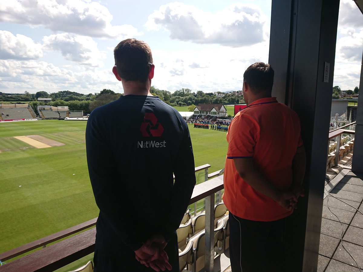 Morgs1968's tweet photo. The view from the analyst's eyrie as the anthems are played.... @ECB_cricket 🏴󠁧󠁢󠁥󠁮󠁧󠁿 v @BCCI 🇮🇳 for the final. #PDworldseries https://t.co/2I2Mv7woJm