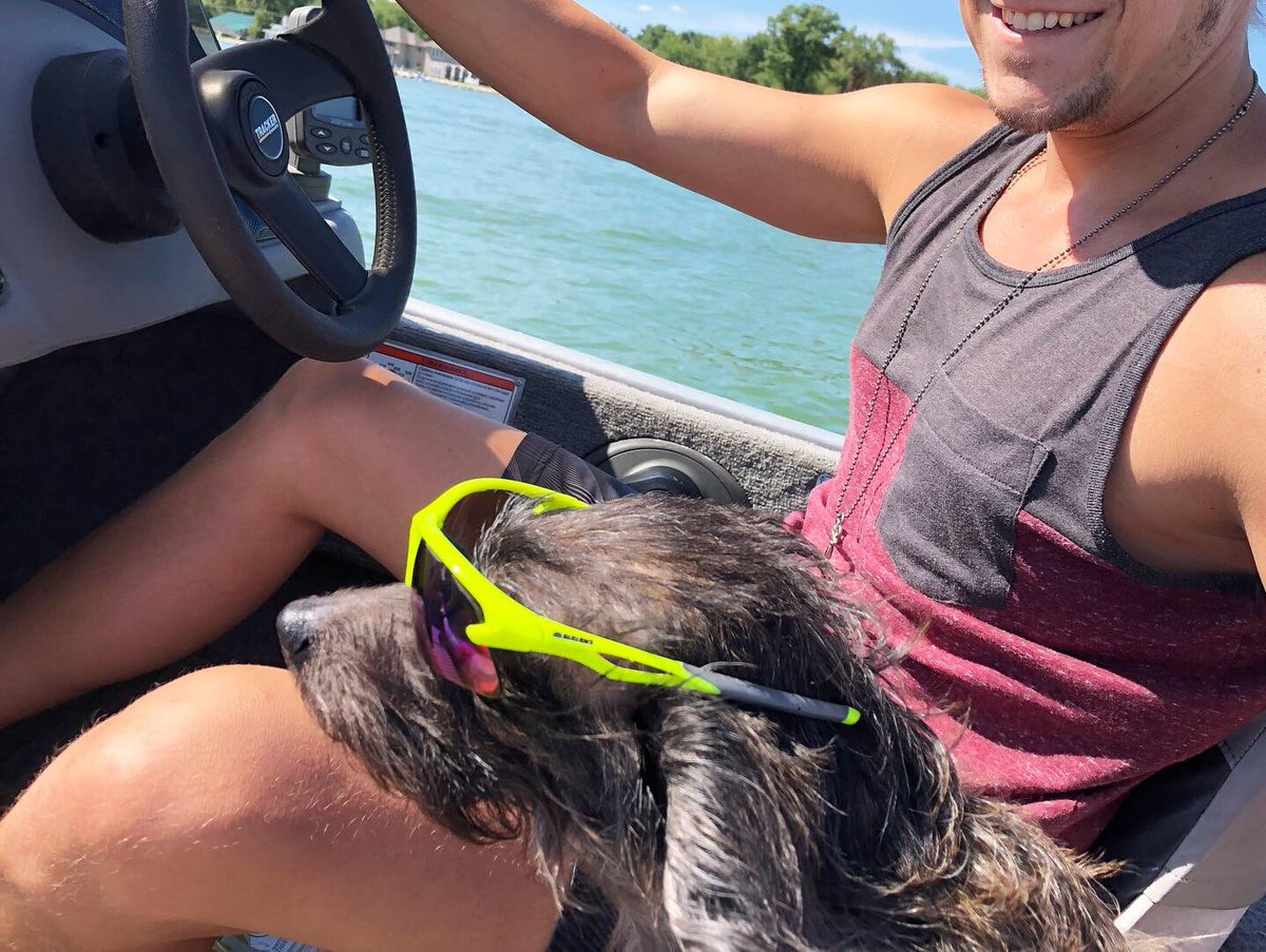 th13pgp's tweet photo. Saturday’s at the lake! #Buckeyelake #Babyrunsthelake https://t.co/32Ojs7WpV1