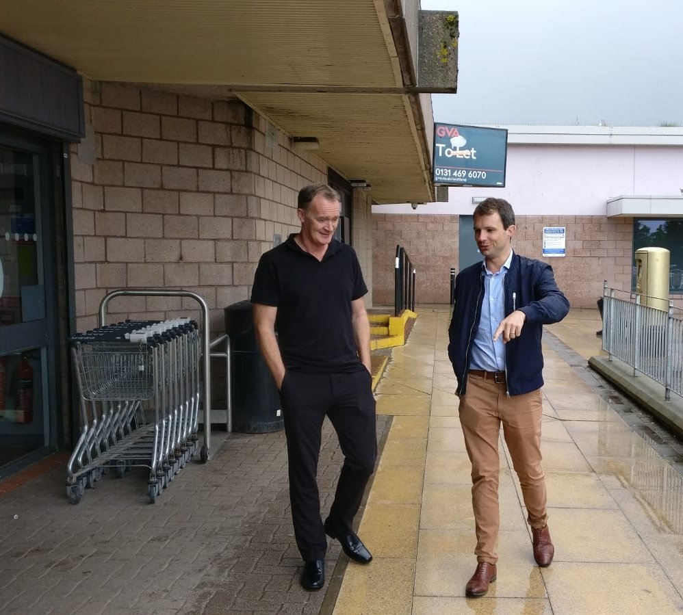 AndrewBowie_MP's tweet image. Really good to visit and catch up with David Low, owner of the award winning @lowstraditional Fish and Chips in Westhill. A brilliant and growing local business who only buy from local suppliers. The original and best take away! 🐟🥔