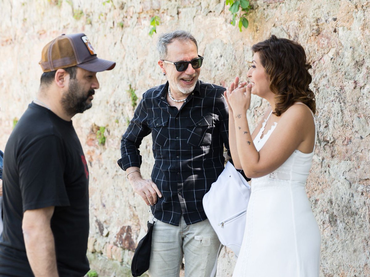 Klip sohbetleri...<a href="/ercumentvural/">ERCÜMENT VURAL</a> <a href="/uuruludag/">Uğur MERİÇ</a>

#müzik #klip #burgazada #yesimakın #yaz #summer #beyaz #clip