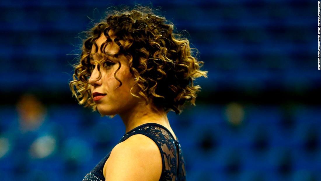 nuca_life's tweet photo. You may remember this gymnast with #ulcerativecolitis from the video of her routine that went viral. She talks about how the attention affected her and her work in spreading a positive message. #IBD #NUCALife
https://t.co/BOumOpZ45N https://t.co/zD4LNQz9Q2
