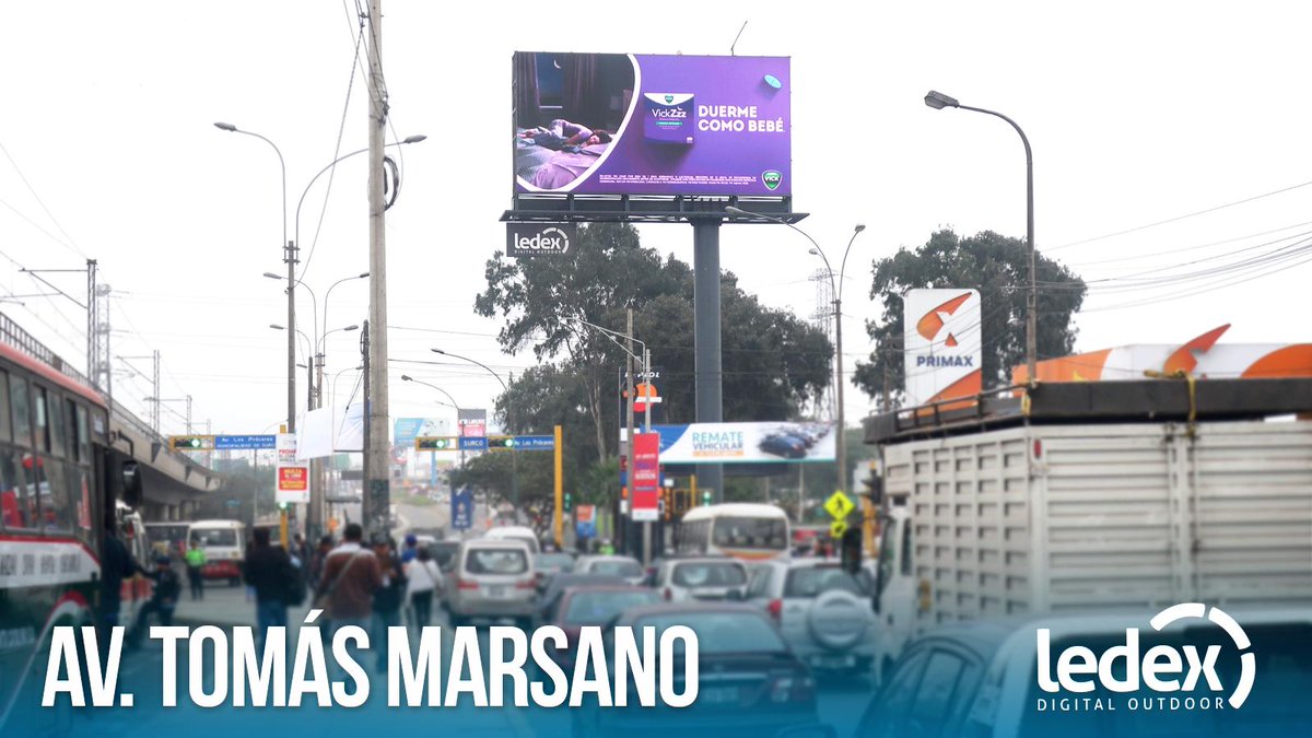 LedexPeru's tweet photo. "Vick con nosotros en la pantalla de la Bolichera en Av. Tomás Marsano.
Duerme como bebé con Vick Zzz "😴
Cliente: Vick
#ledex #vick #Vickzzz #Bolichera https://t.co/cx8fMwdQqD
