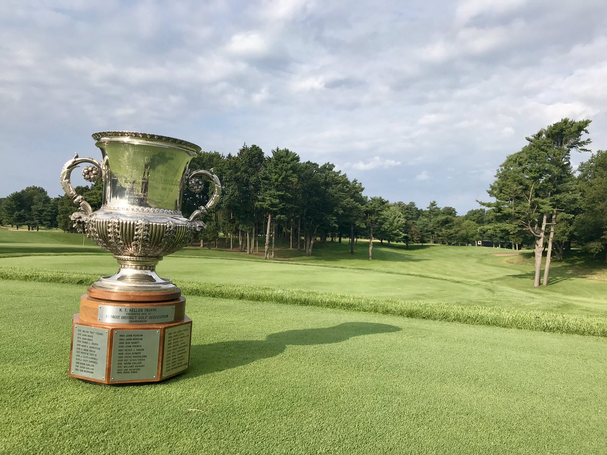 officialGAM's tweet photo. The leader groups are off in the final round of the 98th GAM Championship at Muskegon CC. Mitchell White takes a five-stroke lead into the day. #GAMChamp https://t.co/DllgSkXWma