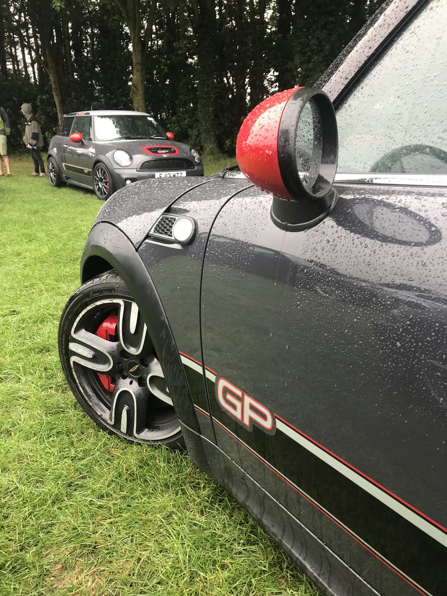 BMWCCGB's tweet photo. ⚡️Feel electric with MINI!!⚡️
Did you know we offer membership for your MINI for just £40 a YEAR?!?! Receive endless discounts and benefits for you and your MINI.
Visit the following link to find out more information - https://t.co/ZCNqx0IV0k
#bmwcchq #bmw #mini #minimember https://t.co/7bHFbFwoY3