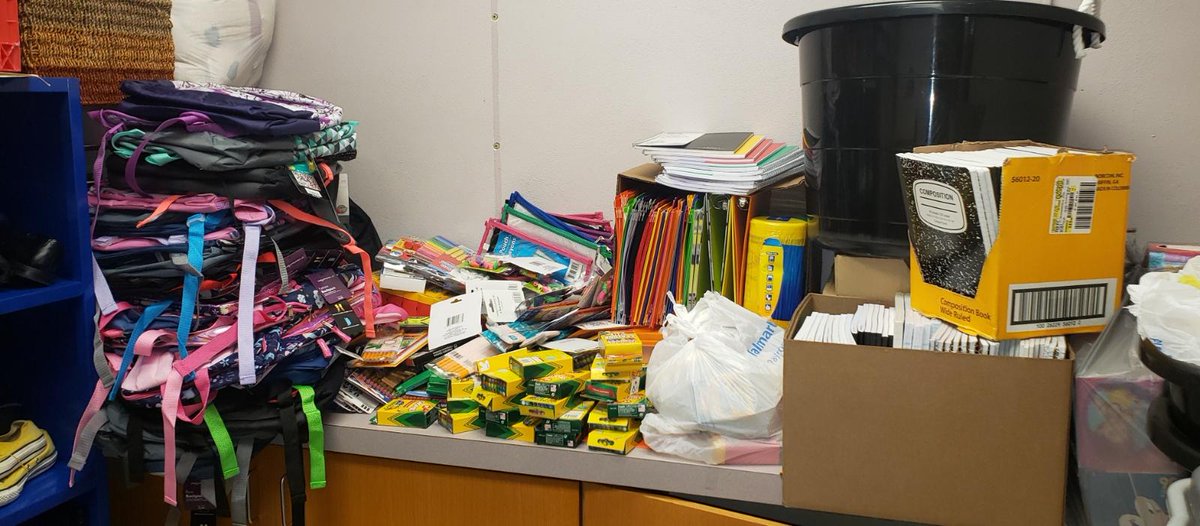 TinaSDuvall's tweet photo. Look at these wonderful backpacks and school supplies! Thank you, thank you, thank you @BSCR_Law for your generous donation to @KCPS_Garfield @kcpublicschools ❤ We appreciate you so much! #ItsOurTime #ItTakesAVillage #KCPSallin #kcpsrocks #KCPride ❤ https://t.co/bAE8xY3Nlo