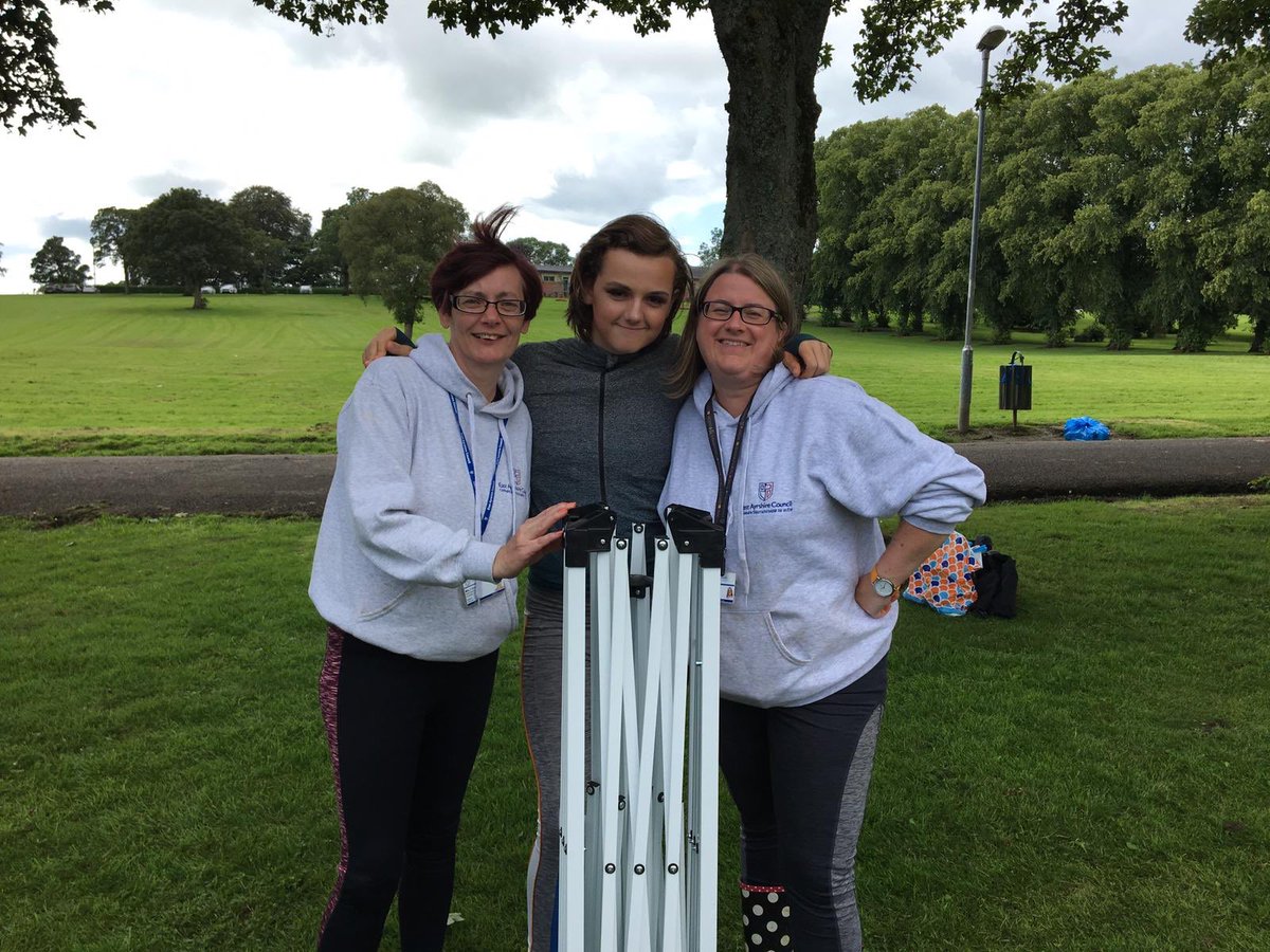 StJoAcadHLW's tweet photo. Fantastic to see our young people during the holidays and even better when they help out at events @StJoAcad @StJoAcadPC https://t.co/9NzFhxuGfw