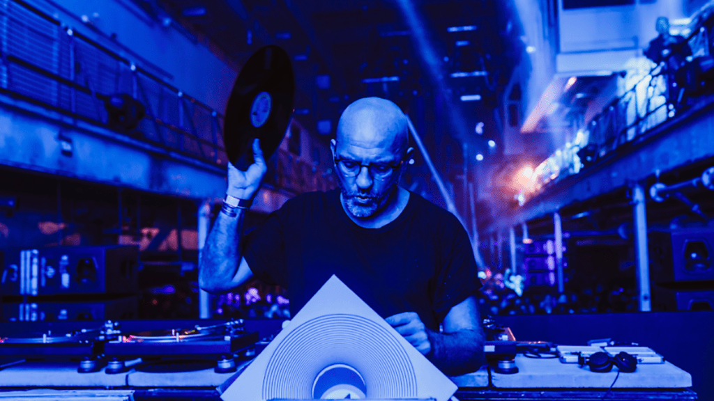 BangerRec's tweet photo. JUST ANNOUNCED: Printworks’s 2019 line-up is here and it’s FIRE https://t.co/PFt5CfaWw5 https://t.co/sk1q9sqBZL