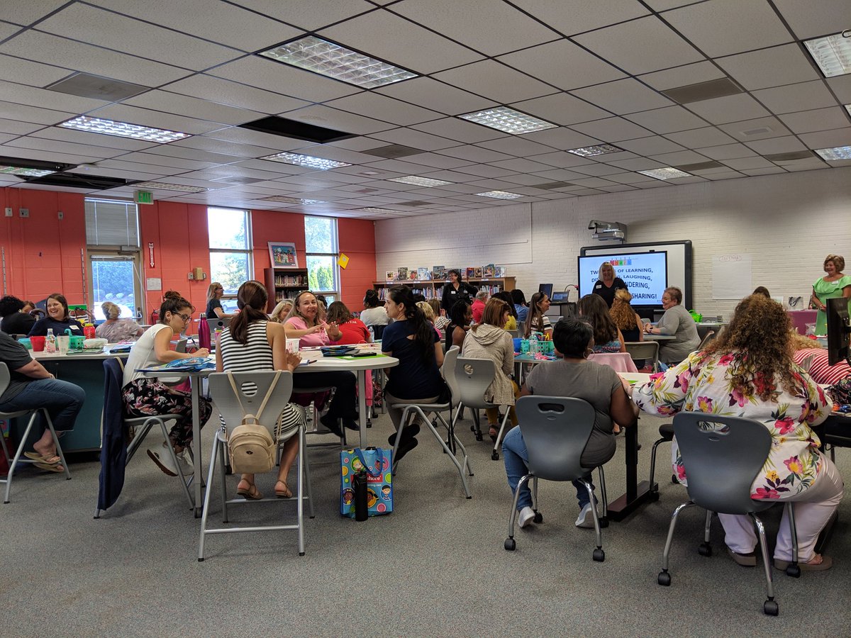 KgturnerErlyLnr's tweet photo. Good Things for Children happening @LEScoolcats for K teachers today and tomorrow. SO excited for all our teachers that chose to come today! β€οΈ #wsfcsearlylearning #LearngrowplayinK @ECPKteach @KBendheim https://t.co/vMa4PCvs3j