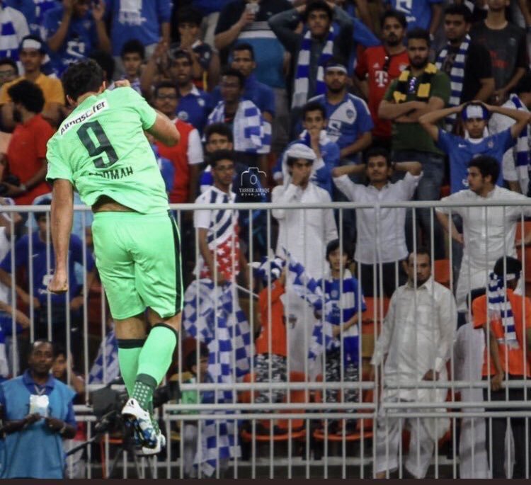 1MMM876's tweet photo. #الهلال_والاهلي_ابطال_اسيا
من سيكون نجم الليلة ؟🤔 .
غوميز 💙 ��تويت🔃.
 
السومة 💚 لايك ❤️. https://t.co/4ksG74anFE