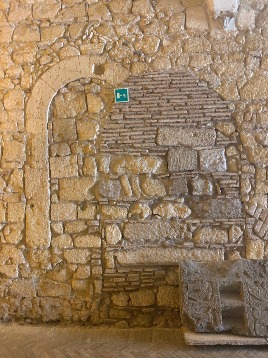 jdmuccigrosso's tweet image. Tarquinia Museo etrusco #wallporn