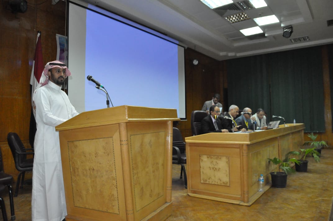 MhAltur's tweet photo. تشرف مجلس العالم الاسلامي للاعاقة والتأهيل بمنح سعادة خبير التربية الخاصة والتأهيل السعودي الاستاذ عبدالله بن احمد الخليف جائزة التميز الانساني وذلك تقديرا لجهوده الجليلة في مجال تخصصه الانساني..
 الف مبروك ابو احمد. https://t.co/zkDzPVkSOZ