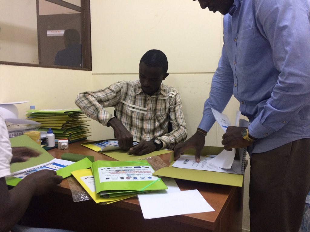 CSSTE3's tweet photo. Getting ready for the opening ceremony at the Bingerville campus of University Felix Houphouet Boigny, 14th August #1stregionalmifmass #flooding #copernicusdata #DisasterManagement #SDGs https://t.co/XmXau5M7cQ